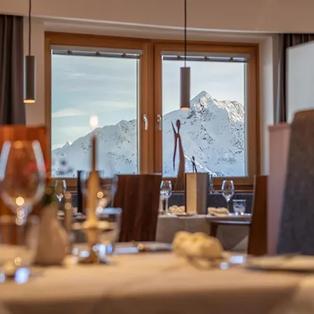 Hotel Hochsoelden 4*
