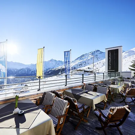 Отель Hochsoelden 4*