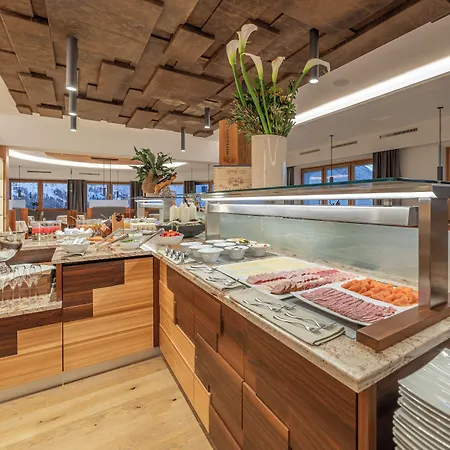 Hochsoelden Otel 4*