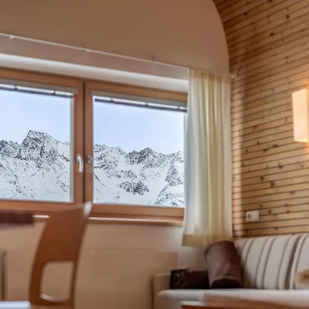 ホテル Hochsoelden